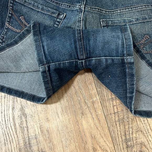 Nine West Dark Wash Shorts - Picture 3 of 4